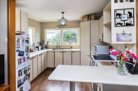 Photo of property in 242 Centaurus Road, Saint Martins, Christchurch, 8022