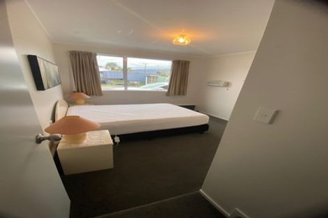 Photo of property in 89 Snodgrass Road, Westport, 7892