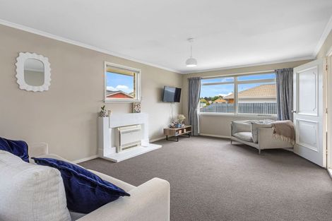 Photo of property in 7 Apollo Place, Papanui, Christchurch, 8052