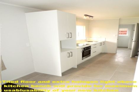 Photo of property in 9 Seaview Road, Castor Bay, Auckland, 0620