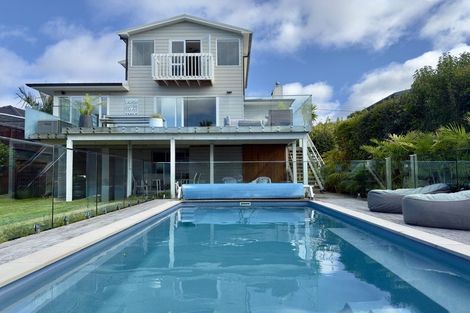 Photo of property in 84 Parr Terrace, Castor Bay, Auckland, 0620