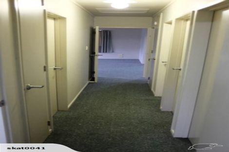 Photo of property in 10b Kaponga Crescent, New Lynn, Auckland, 0600