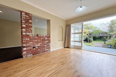 Photo of property in 2/49 Ashgrove Terrace, Somerfield, Christchurch, 8024