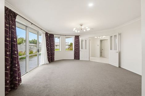 Photo of property in 7 Balgay Street, Upper Riccarton, Christchurch, 8041