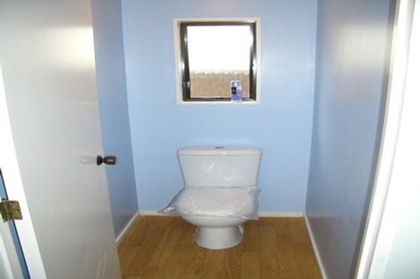 Photo of property in 3/94 Birkenhead Avenue, Birkenhead, Auckland, 0626