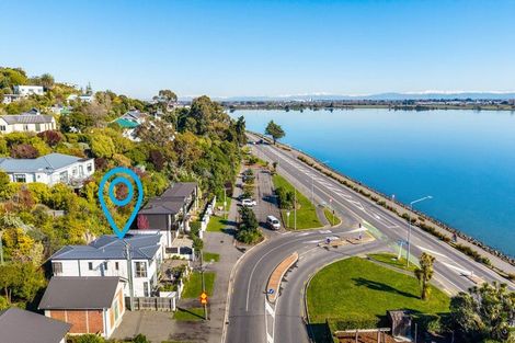 Photo of property in 6 Mccormacks Bay Road, Mount Pleasant, Christchurch, 8081