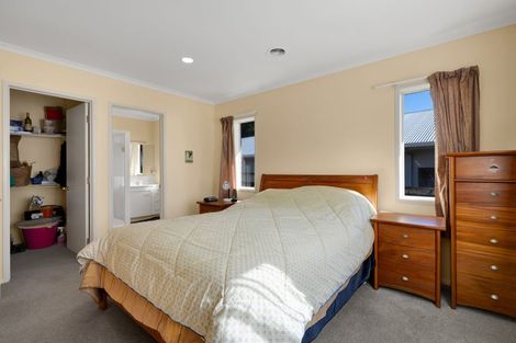 Photo of property in 12 Davies Road, Hurdon, New Plymouth, 4310