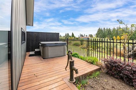 Photo of property in 231 Highsted Road, Casebrook, Christchurch, 8051