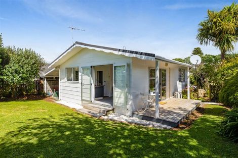 Photo of property in 18 Culzean Grove, Bell Block, New Plymouth, 4312