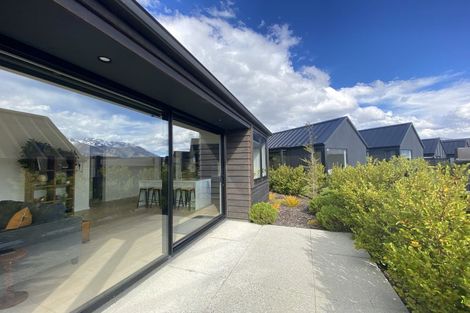 Photo of property in 2 Mckenzies Shute, Jacks Point, Queenstown, 9371
