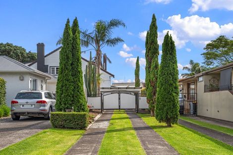 Photo of property in 15 Williams Street, Tauranga, 3110