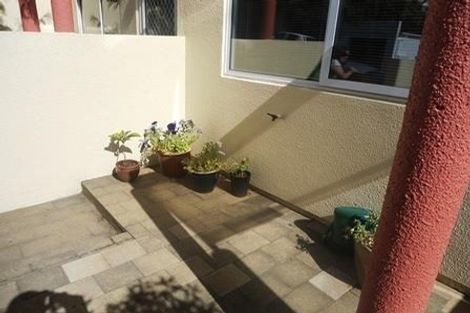 Photo of property in 20u5 Thompson Street, Mount Cook, Wellington, 6011