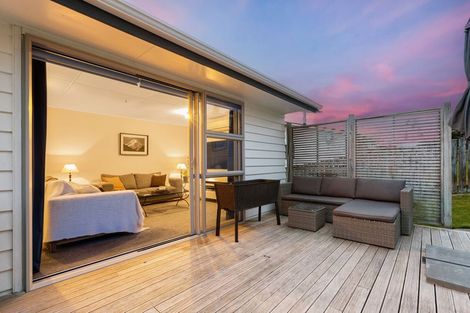 Photo of property in 3 Stipulate Place, Ascot Park, Porirua, 5024