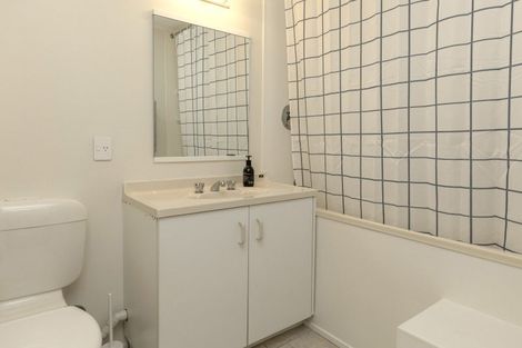 Photo of property in 12 Golders Place, Richmond Heights, Taupo, 3330