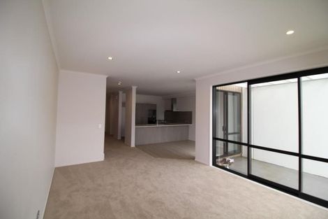 Photo of property in 104 Hobsonville Point Road, Hobsonville, Auckland, 0616