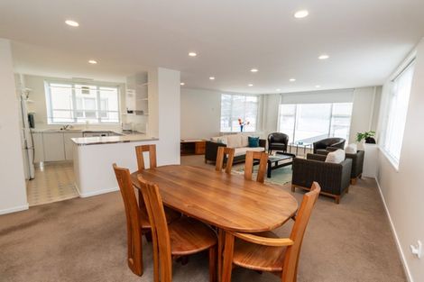Photo of property in Wharenui Apartments, 274 Oriental Parade, Oriental Bay, Wellington, 6011