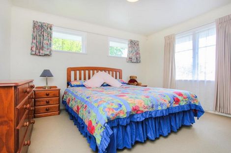 Photo of property in 71 Glendale Road, Glen Eden, Auckland, 0602