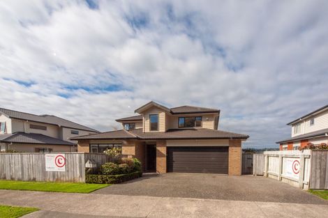 Photo of property in 7 Moston Grove, Churton Park, Wellington, 6037