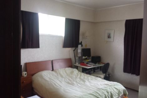 Photo of property in 43 Blakeborough Drive, Forrest Hill, Auckland, 0620