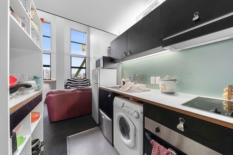 Photo of property in Urbane Apartments, 30/29 Webb Street, Mount Cook, Wellington, 6011