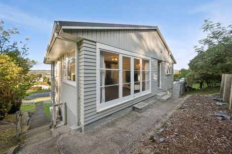 Photo of property in 9 Arene Grove, Titahi Bay, Porirua, 5022