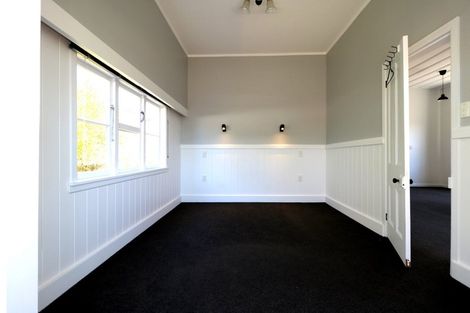 Photo of property in 3 Orlando Street, Stratford, 4332