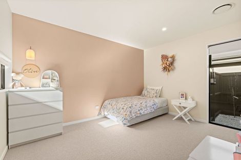 Photo of property in 32 Walter Case Drive, Harewood, Christchurch, 8051