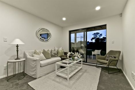 Photo of property in 21 Princes Street, Riverhead, 0820