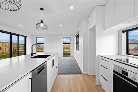 Photo of property in 3 Ellmers Street, Woodend, 7610