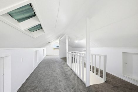 Photo of property in 8 Herewini Street, Titahi Bay, Porirua, 5022