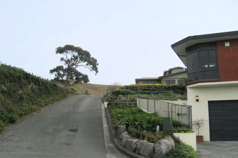 Photo of property in 100 Churchill Drive, Taradale, Napier, 4112