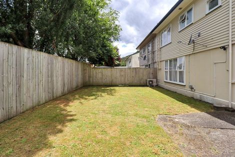 Photo of property in 15 Eldon Grove, Taita, Lower Hutt, 5019