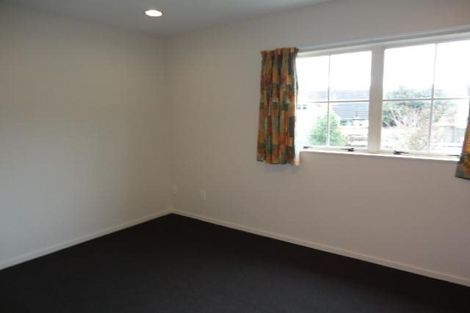 Photo of property in 8 Waldie Grove, Avalon, Lower Hutt, 5011