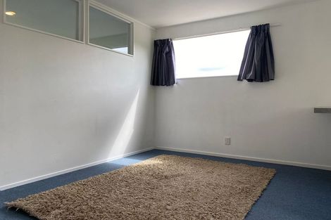 Photo of property in 17 Meteor Place, Schnapper Rock, Auckland, 0632