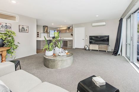 Photo of property in 1/18 Goldsmith Place, Waltham, Christchurch, 8023