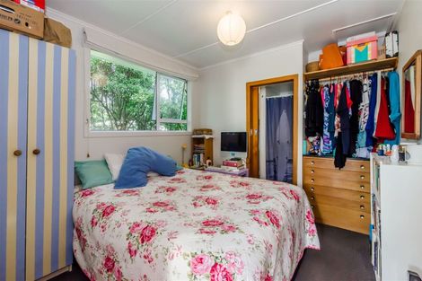 Photo of property in 15 Te Miti Street, Paekakariki, 5034