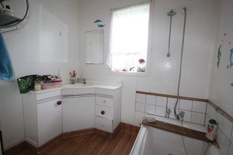 Photo of property in 2 Ettrick Place, Tokoroa, 3420