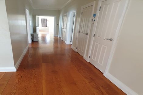 Photo of property in 333 The Parade, Island Bay, Wellington, 6023