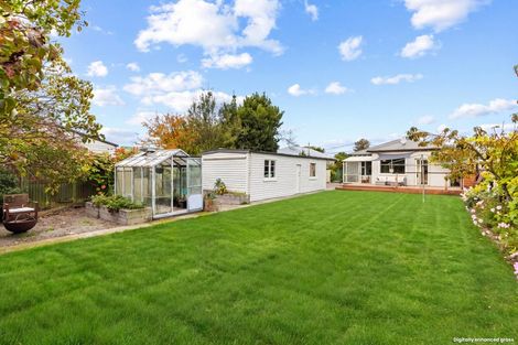Photo of property in 5 Glasgow Street, Phillipstown, Christchurch, 8011