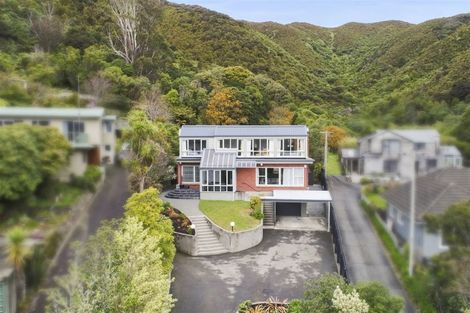 Photo of property in 88 Norton Park Grove, Waterloo, Lower Hutt, 5011