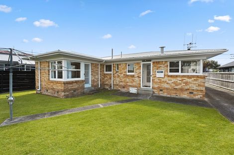 Photo of property in 19 Tudor Crescent, Chedworth, Hamilton, 3210