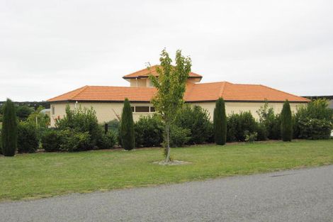 Photo of property in 27 Fairhurst Place, Rolleston, 7614