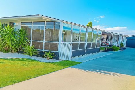 Photo of property in 26 Daniels Road, Redwood, Christchurch, 8051