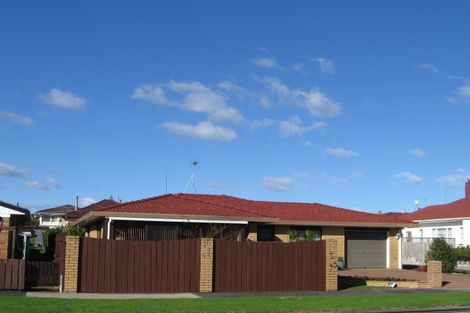 Photo of property in 3/73 Coronation Road, Papatoetoe, Auckland, 2025