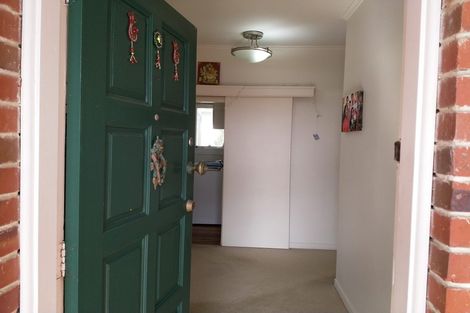 Photo of property in 74 Gardner Avenue, New Lynn, Auckland, 0600