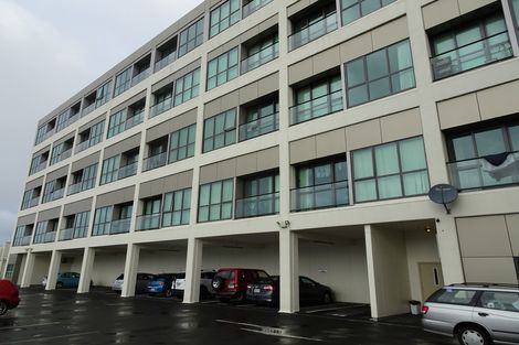 Photo of property in 1193unit Hinemoa Street, Rotorua, 3010