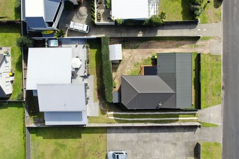 Photo of property in 405b Ocean Road, Whangamata, 3620