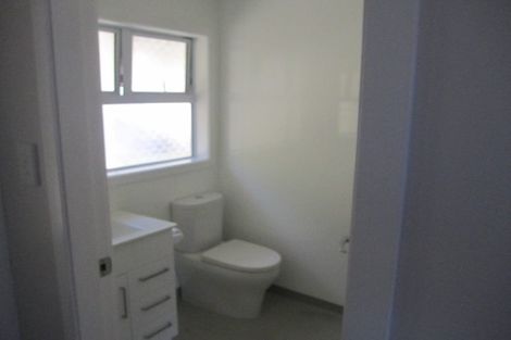 Photo of property in 2/10 Thurleigh Grove, Karori, Wellington, 6012