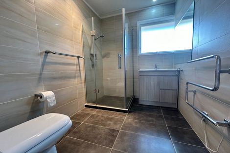 Photo of property in 203 Don Buck Road, Massey, Auckland, 0614