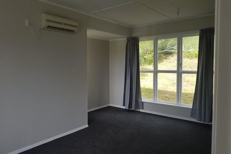 Photo of property in 38-40 Westmeath Street, Waitangirua, Porirua, 5024